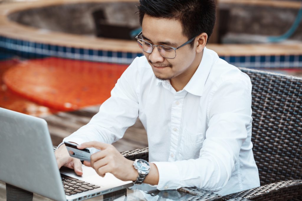 Jenis Pajak yang Berlaku untuk Transaksi E-Commerce